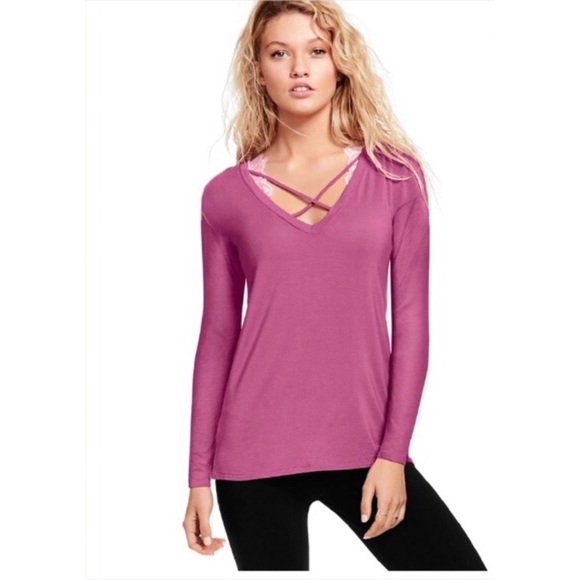 PINK Victoria’s Secret Super Soft V-Neck Tee - Picture 1 of 8